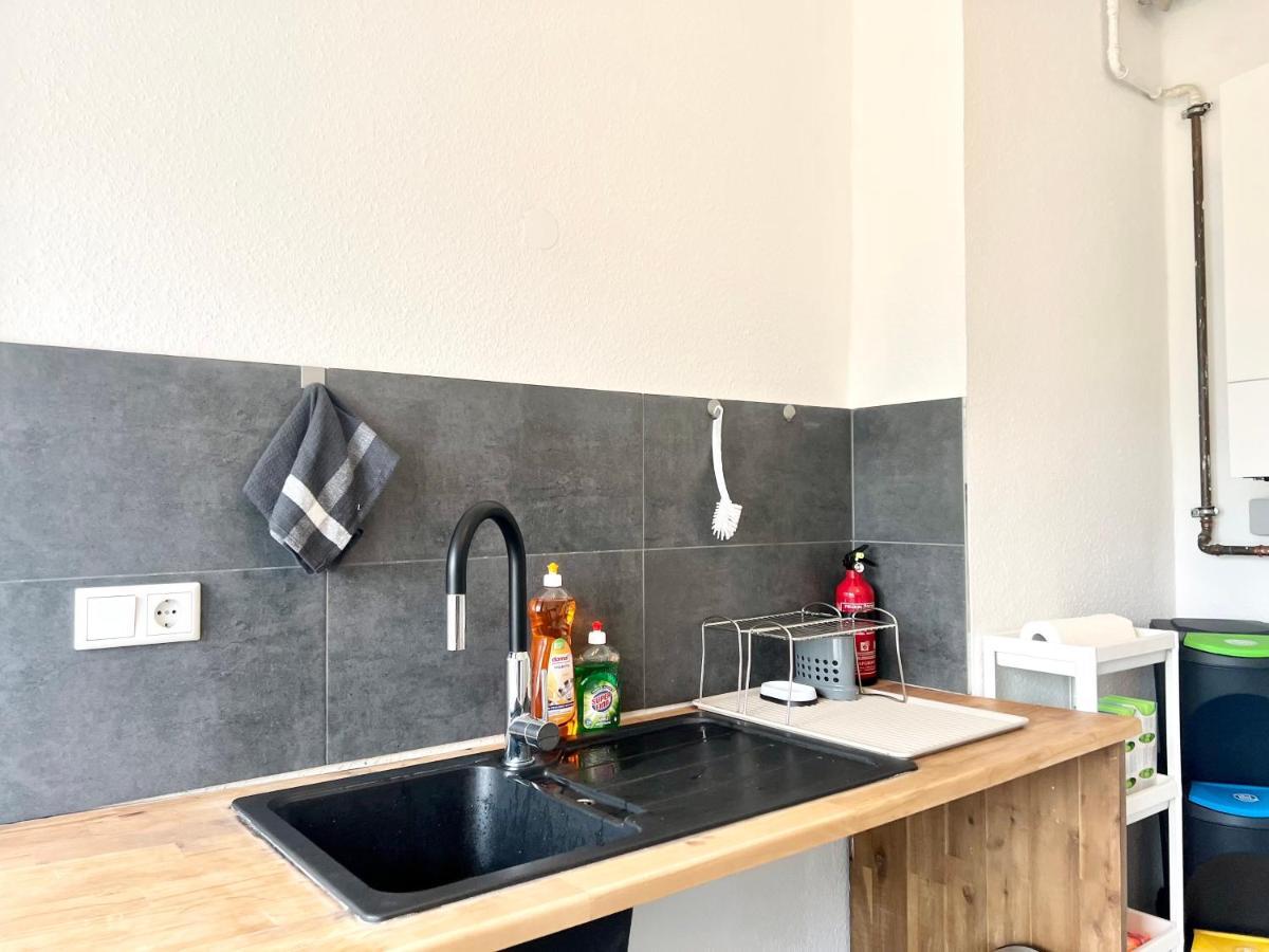 Helle, Gemuetliche Ferienwohnung In 브레머하펜 외부 사진