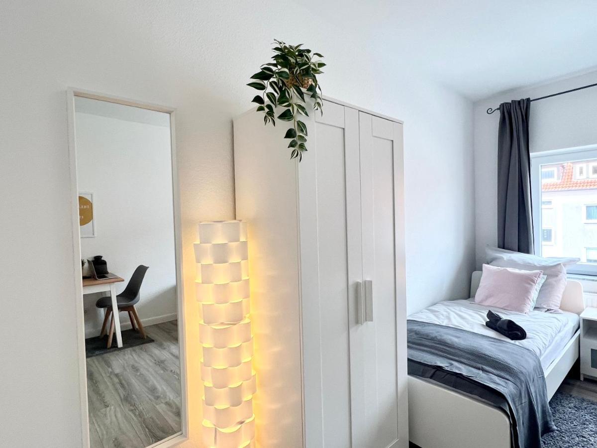 Helle, Gemuetliche Ferienwohnung In 브레머하펜 외부 사진